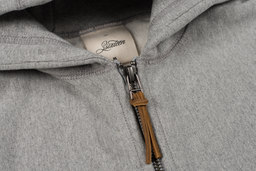 316_HOODIE_GRAY04-1022x682.jpg