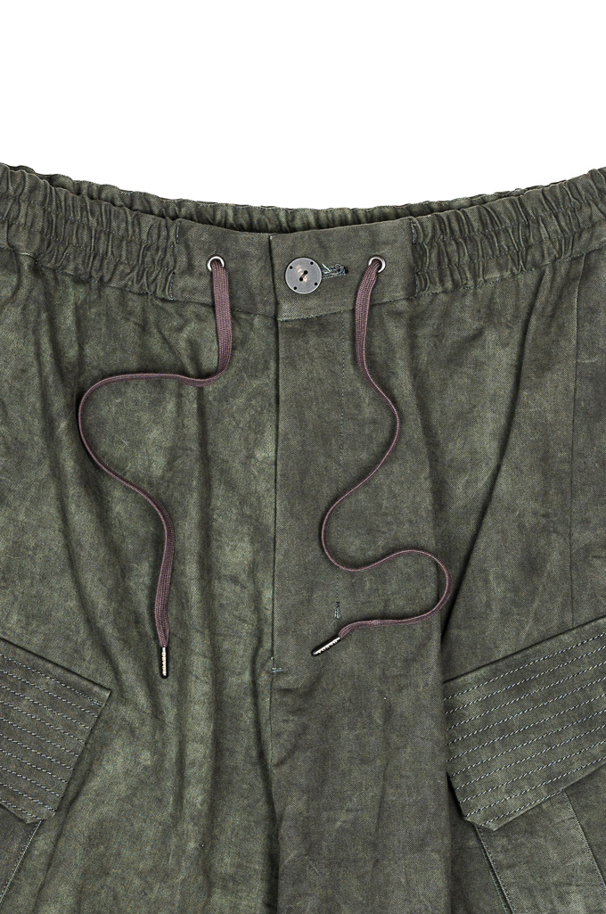 Devoa FUTURITY Double-Dyed Cargo Shorts - Deep Forest Devoa FUTURITY Double-Dyed Cargo Shorts - Deep Forest