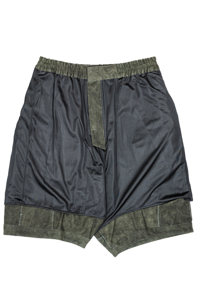 Devoa FUTURITY Double-Dyed Cargo Shorts - Deep Forest Devoa FUTURITY Double-Dyed Cargo Shorts - Deep Forest